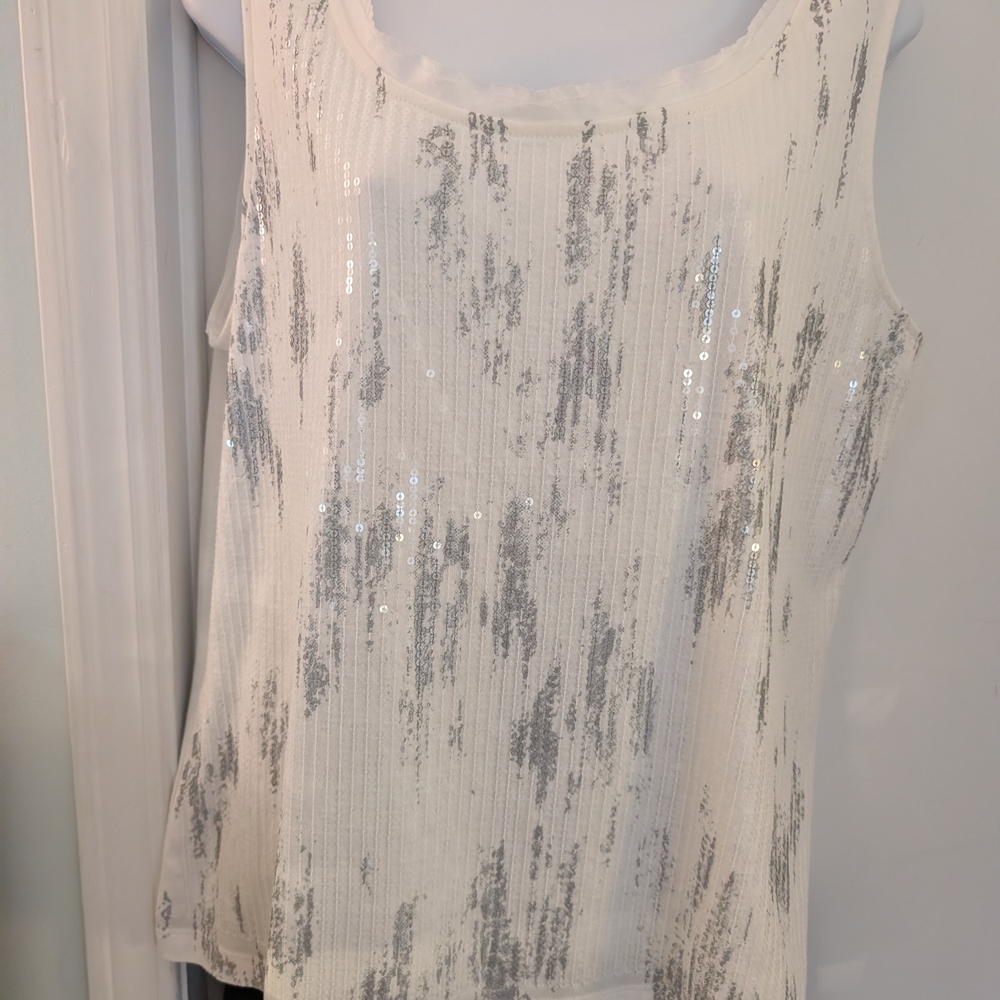 NWOT Chico's Sequin Embellished White and Silver Women's Top Size 2 - Picture 10 of 16